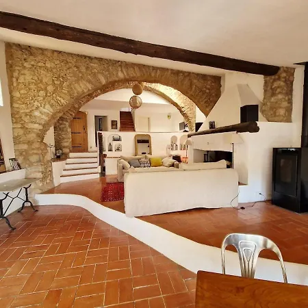 Casa de Férias Grande Bergerie Pres De La Dans Les Corbieres